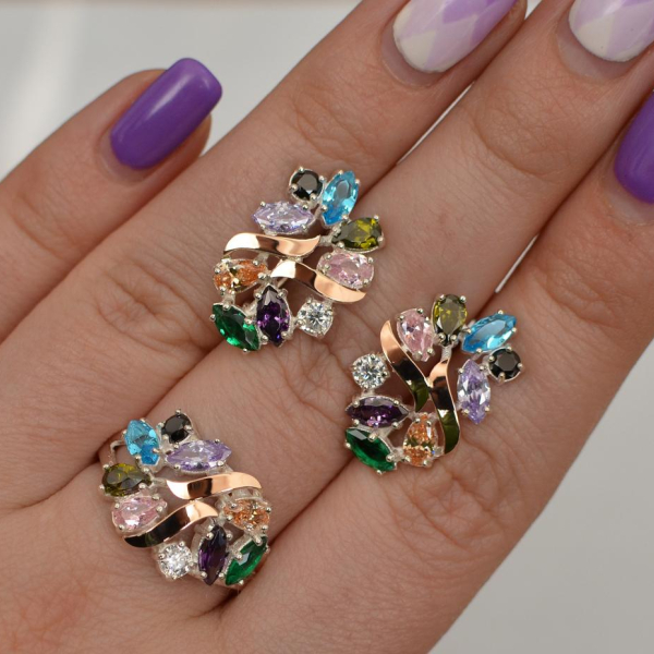 Срібний набір з золотими пластинами