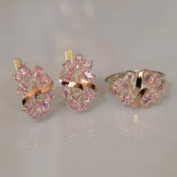 Срібний набір з золотими пластинами