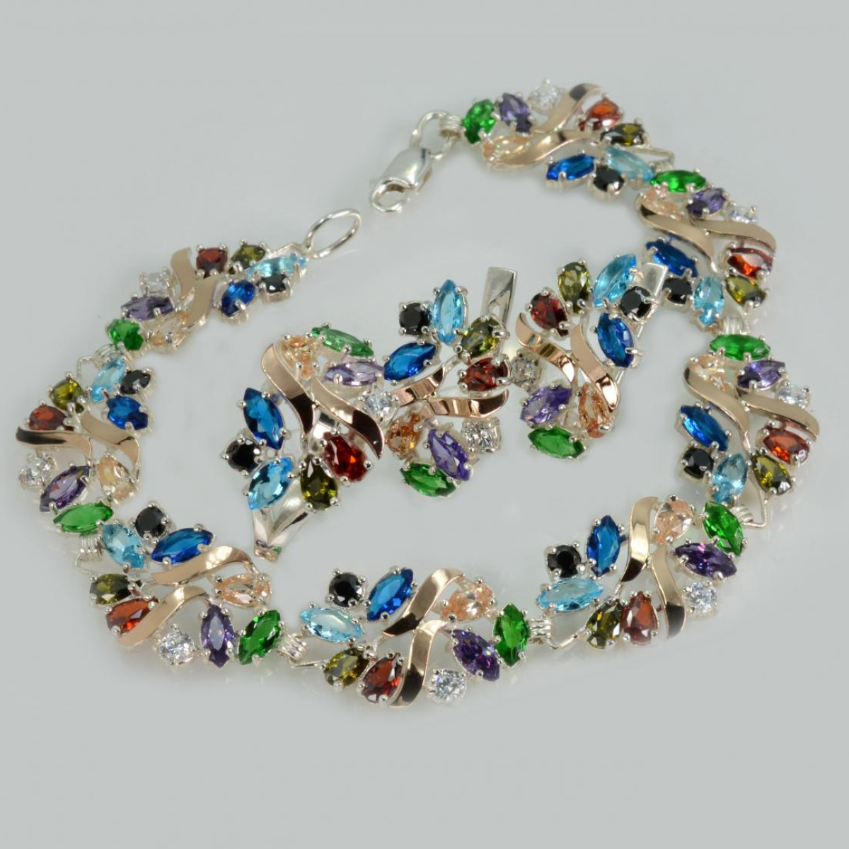 Срібний комплект прикрас( Браслет, сережки та каблучка)