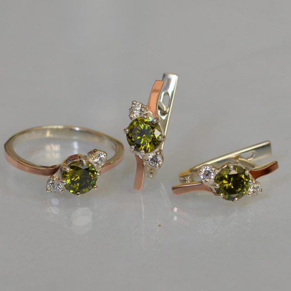 Срібний комплект з золотими вставками