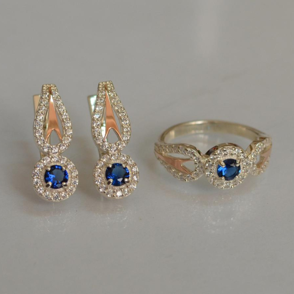 Серебряный набор с золотыми пластинами