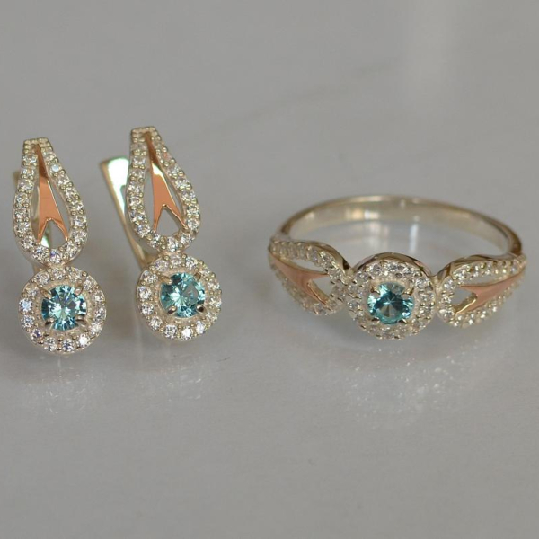 Серебряный набор с золотыми пластинами