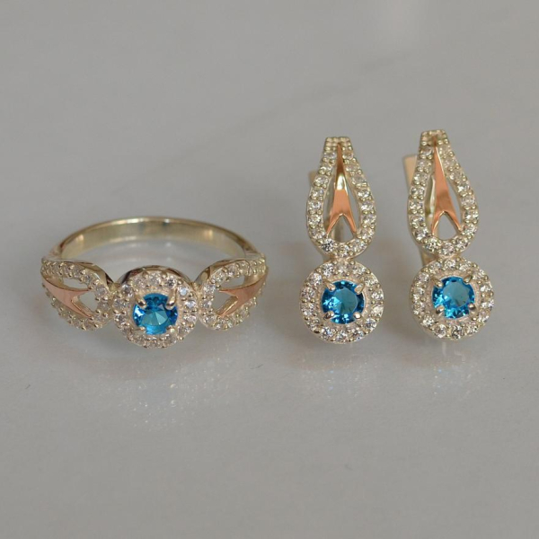 Серебряный набор с золотыми пластинами