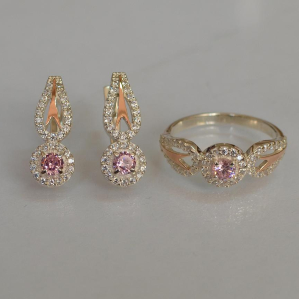 Серебряный набор с золотыми пластинами