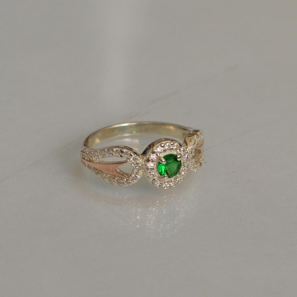 Срібна каблучка з золотими пластинами