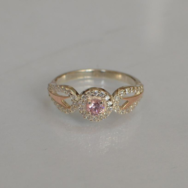 Срібна каблучка з золотими пластинами