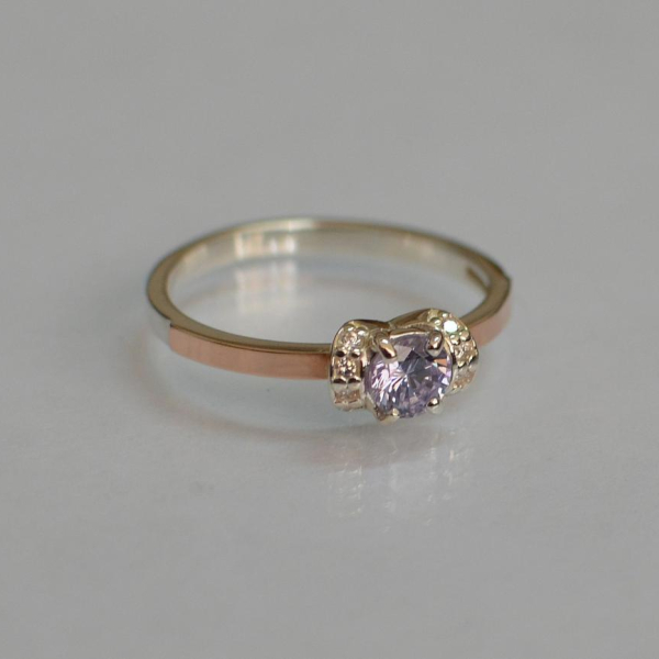 Срібна каблучка з золотом