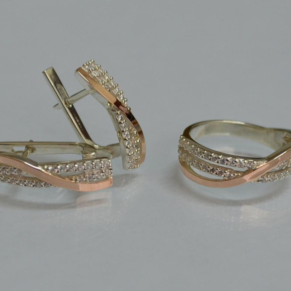 Серебряный комплект с золотыми пластинами