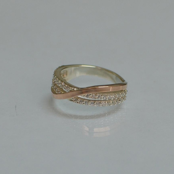 Серебряное кольцо с золотом