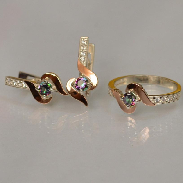 Срібний гарнітур з золотими вставками