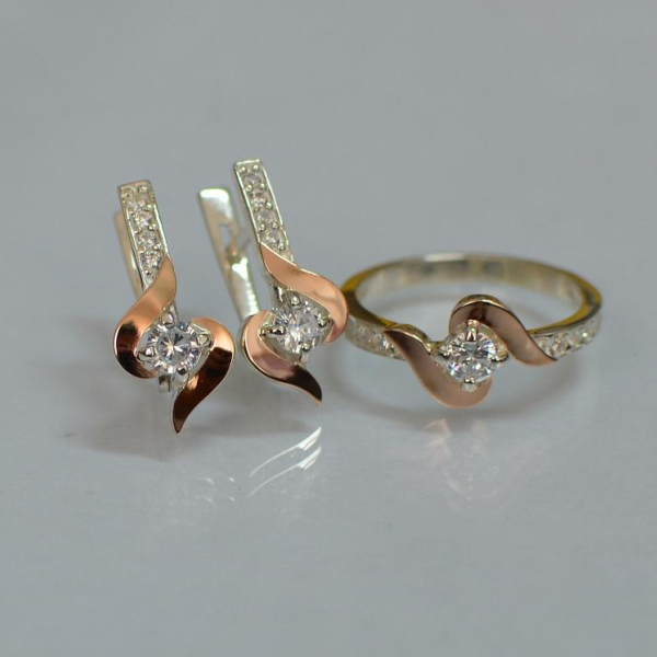 Срібний гарнітур з золотими вставками