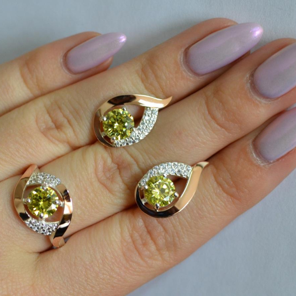 Срібний гарнітур з золотими накладками