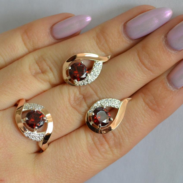 Срібний гарнітур з золотими накладками