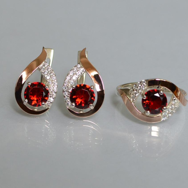 Срібний гарнітур з золотими накладками