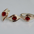 Срібний набір з золотими пластинами