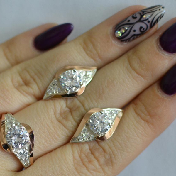 Срібний набір з золотими пластинами