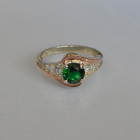 Срібна каблучка з золотими вставками