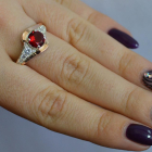 Срібна каблучка з золотими вставками