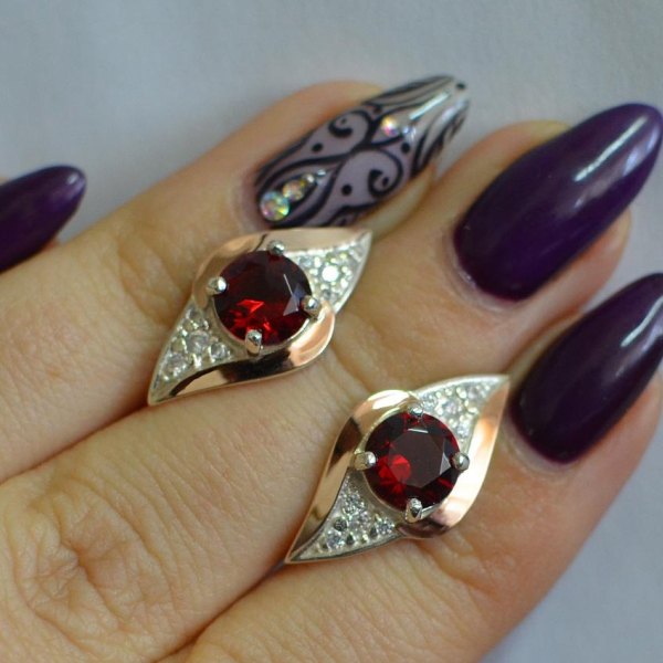 Срібні сережки з золотими вставками