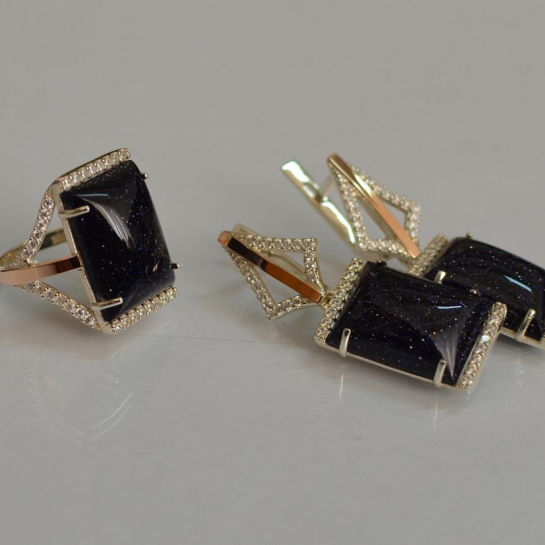 Срібний комплект з кабашонами