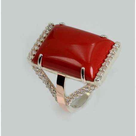 Серебряное кольцо с кабашоном