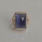 Срібна каблучка з кабашоном