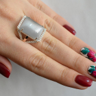 Срібна каблучка з кабашоном