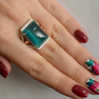 Срібна каблучка з кабашоном