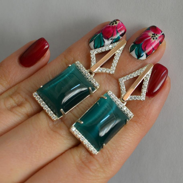 Срібні сережки з кабашонами