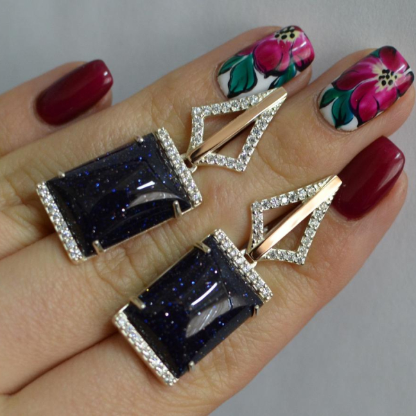 Срібні сережки з кабашонами