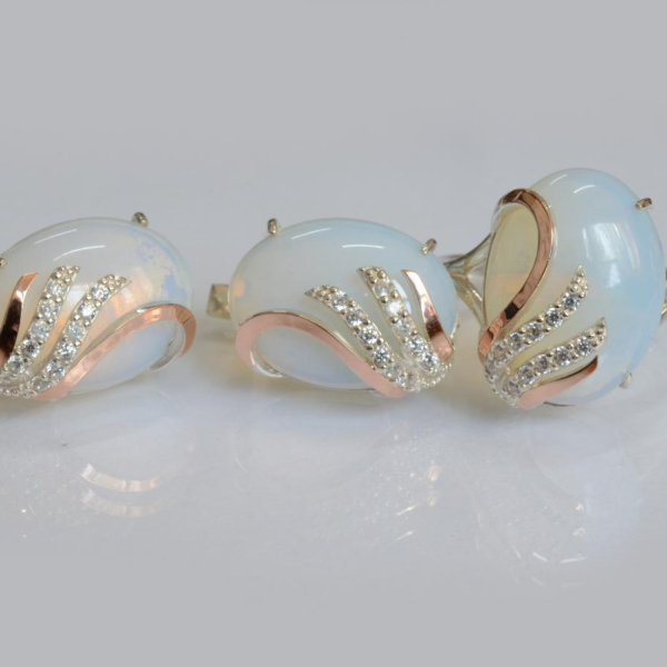 Срібний набір з золотими пластинами