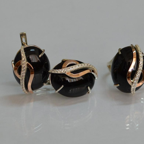 Срібний комплект з золотими наклкадками