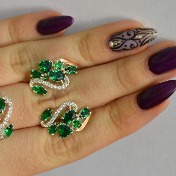 Срібний набір з золотими пластинами