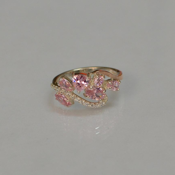 Срібна каблучка з золотими вставками