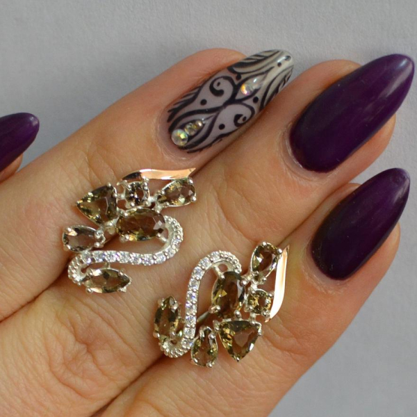 Срібні сережки з золотими пластинами