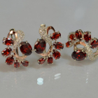 Срібний набір з золотими пластинами