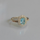 Срібна каблучка з золотими вставками