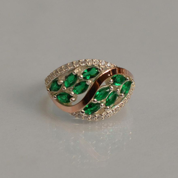 Серебряное кольцо