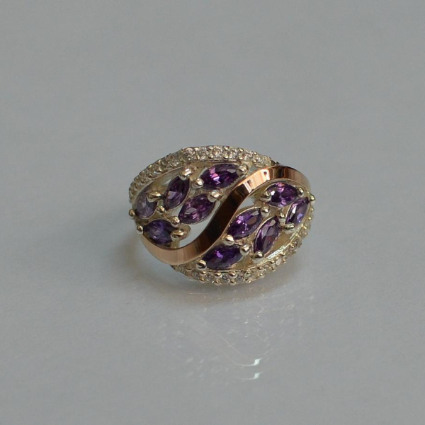 Серебряное кольцо