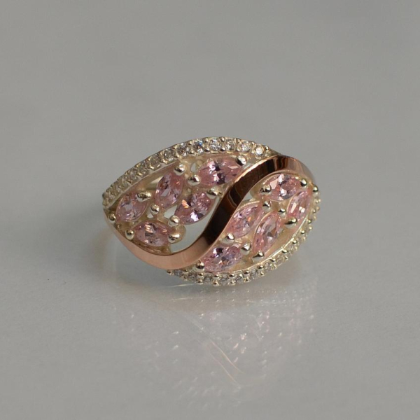 Серебряное кольцо