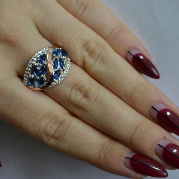 Серебряное кольцо