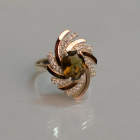 Срібна каблучка з золотими вставками