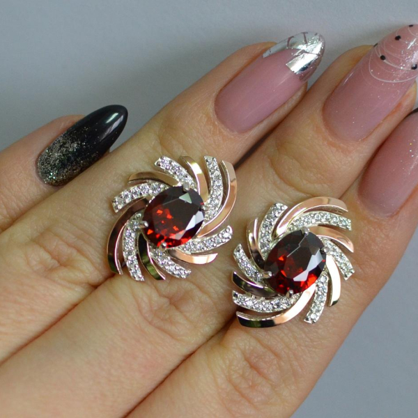 Срібні сережки з золотими вставками