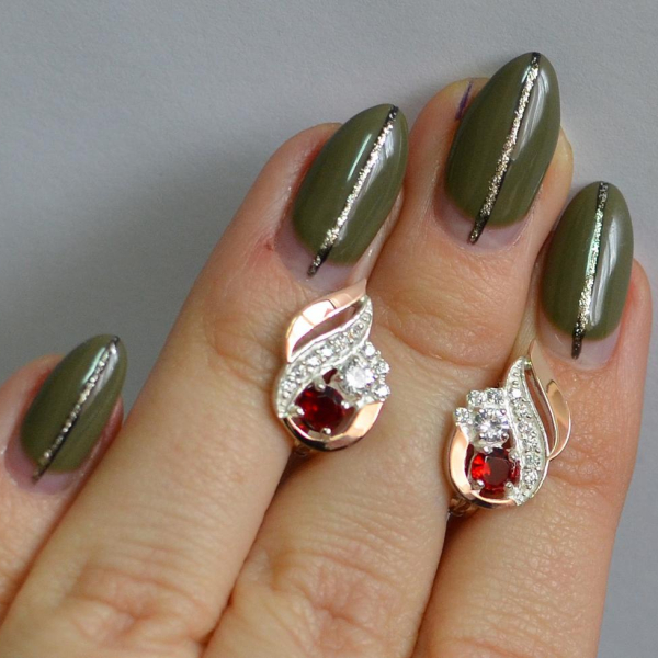 Срібні сережки з золотими вставками