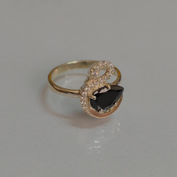 Срібна каблучка з золотими вставками