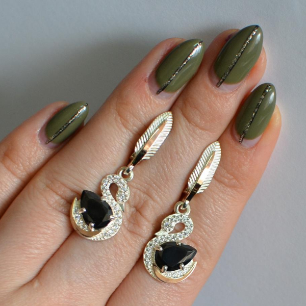 Серебряные серьги с золотыми вставками