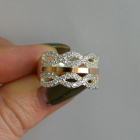 Срібна каблучка з золотими вставками