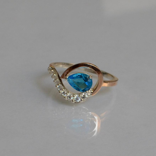 Серебряное кольцо с золотыми вставками