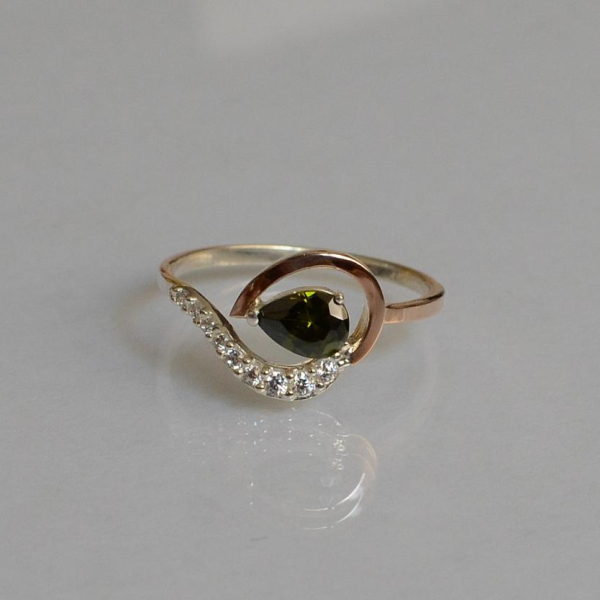 Серебряное кольцо с золотыми вставками