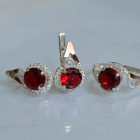 Срібний набір з золотими пластинами